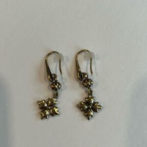 NWOT Patricia Nash Gold Hanging Earrings